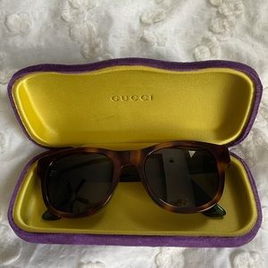 Gucci sunglasses GG0003S